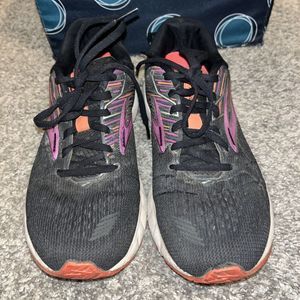 Brooks Womens Adrenaline GTS 19 1202841B080 Black Running Shoes Sneakers Sz 9